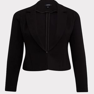 Torrid premium point crop sky high blazer sz 1